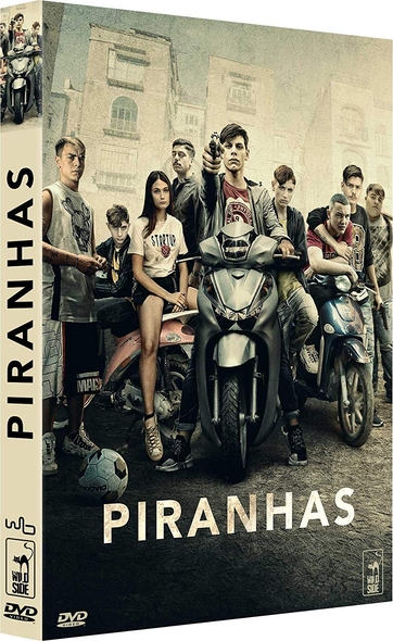 Piranhas / Film de Claudio Giovannesi | Giovannesi, Claudio. Metteur en scène ou réalisateur. Scénariste