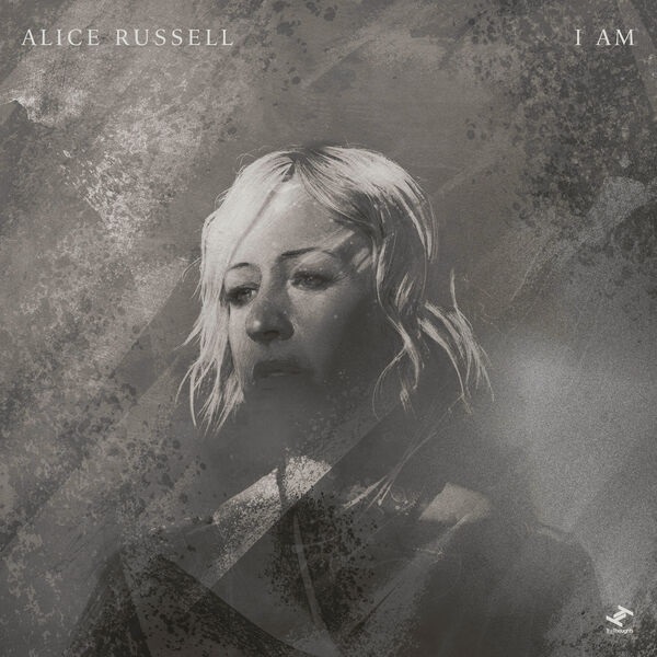 I am | Alice Russell. Interprète